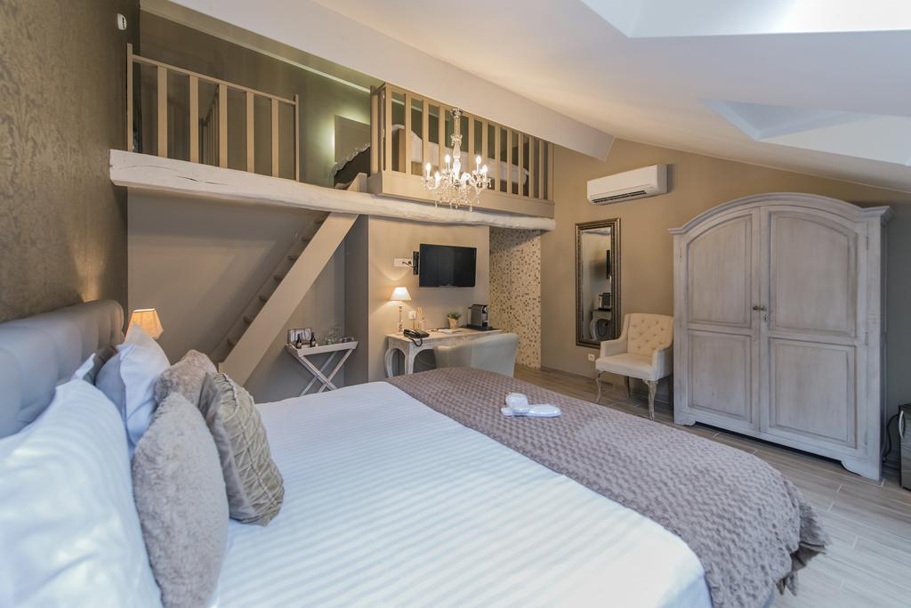 Boutique Hotel Caelus VII Tongeren Exterior photo