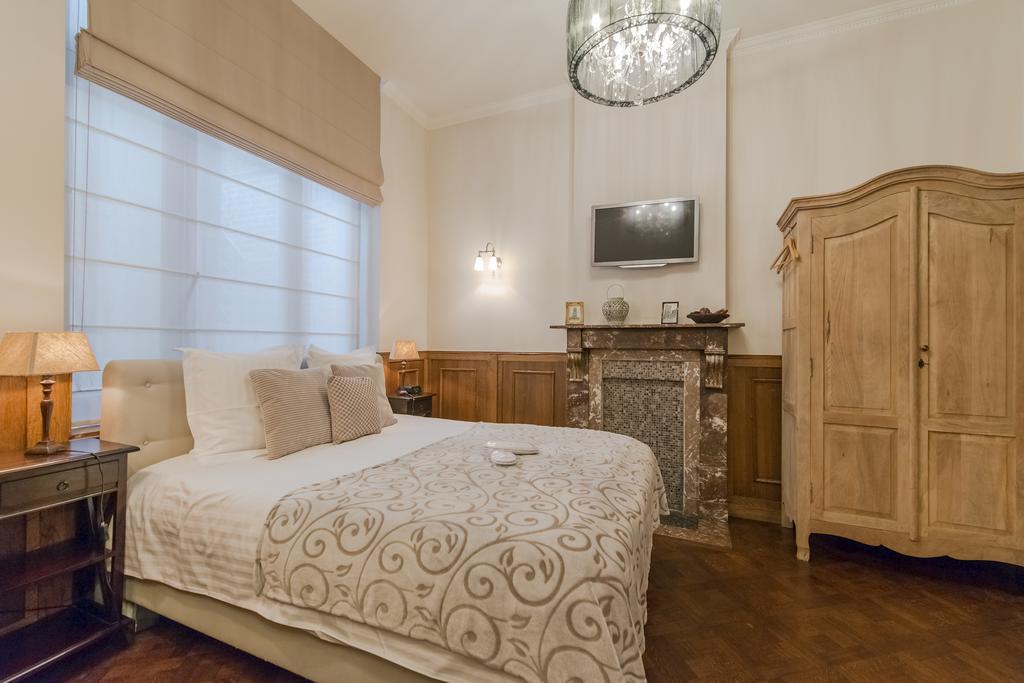 Boutique Hotel Caelus VII Tongeren Exterior photo