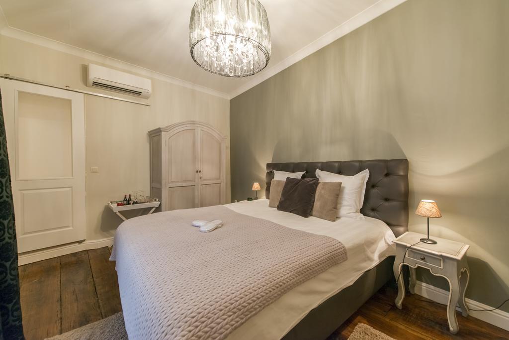 Boutique Hotel Caelus VII Tongeren Exterior photo