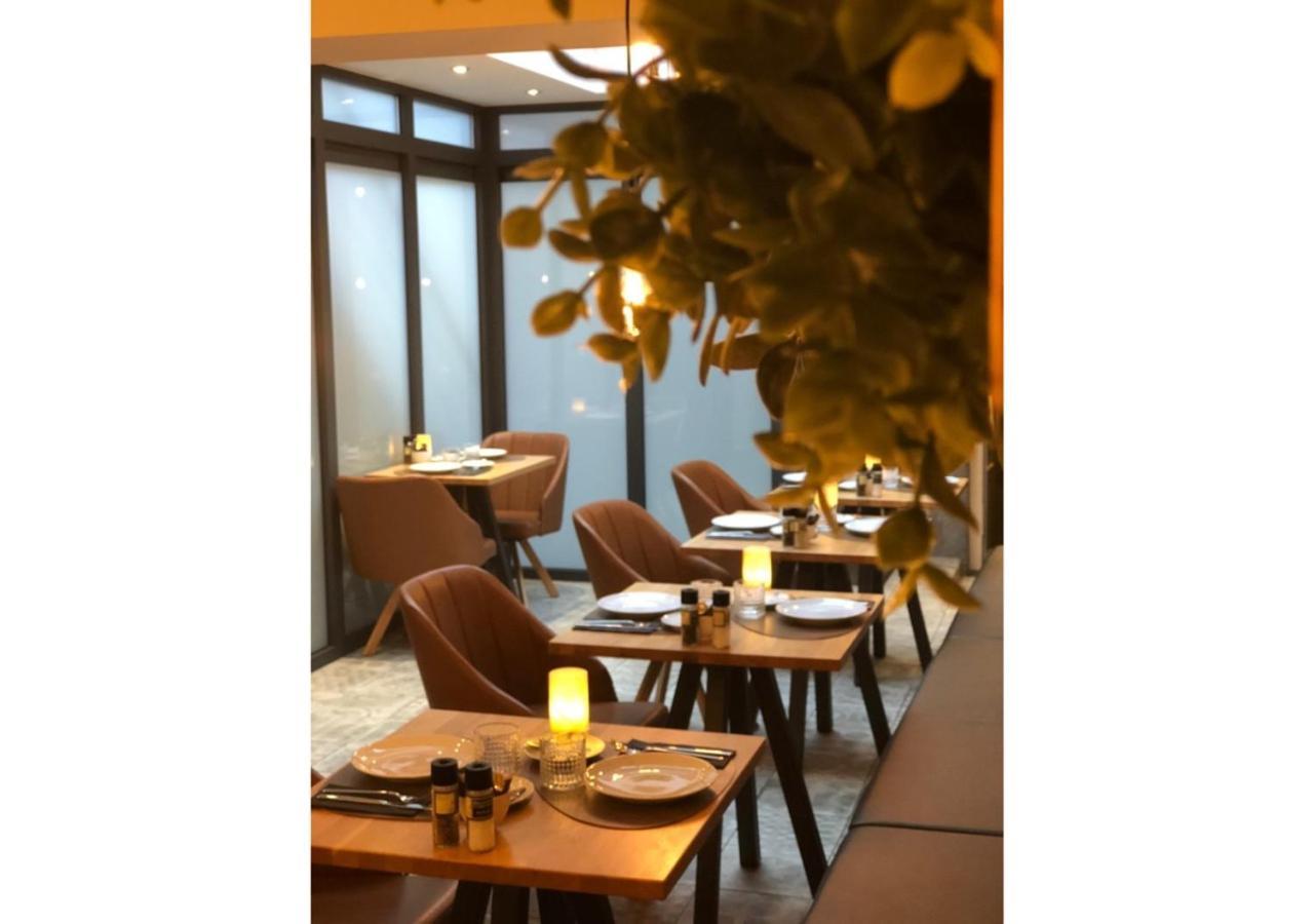Boutique Hotel Caelus VII Tongeren Exterior photo